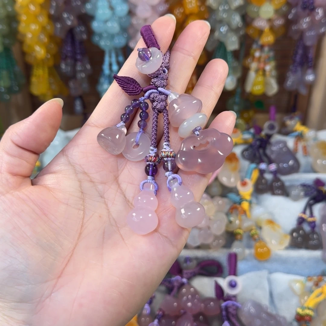 玛瑙/玉髓未镶嵌钥匙挂件