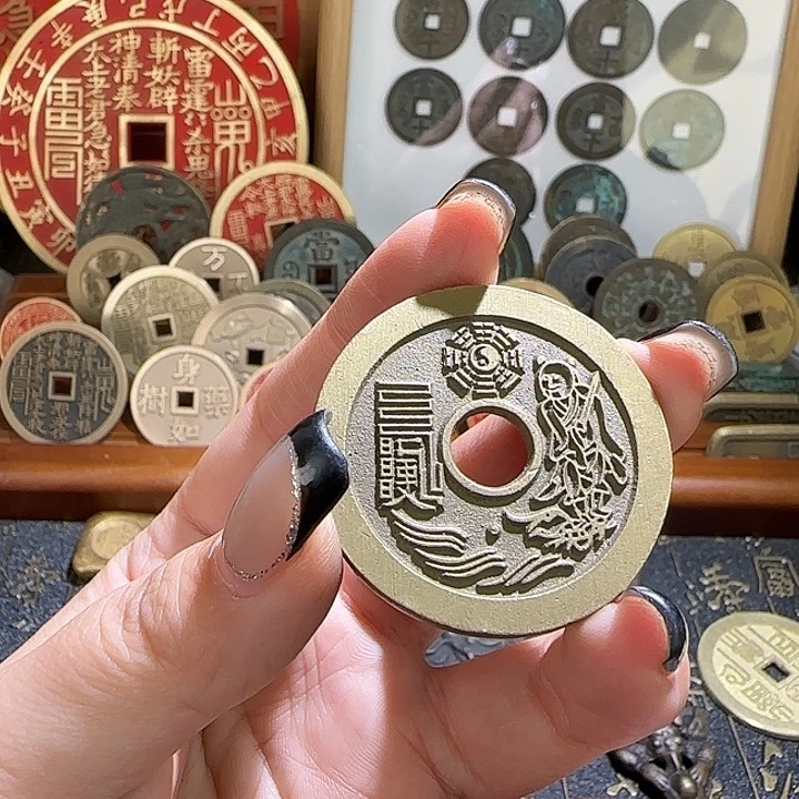铜现代仿制工艺品