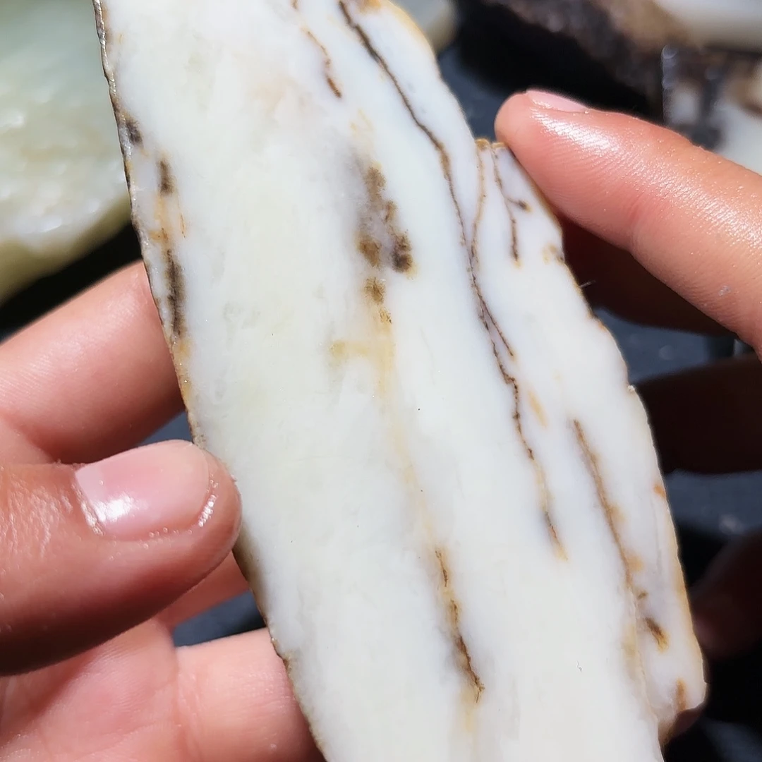 和田玉未镶嵌珠宝奇石