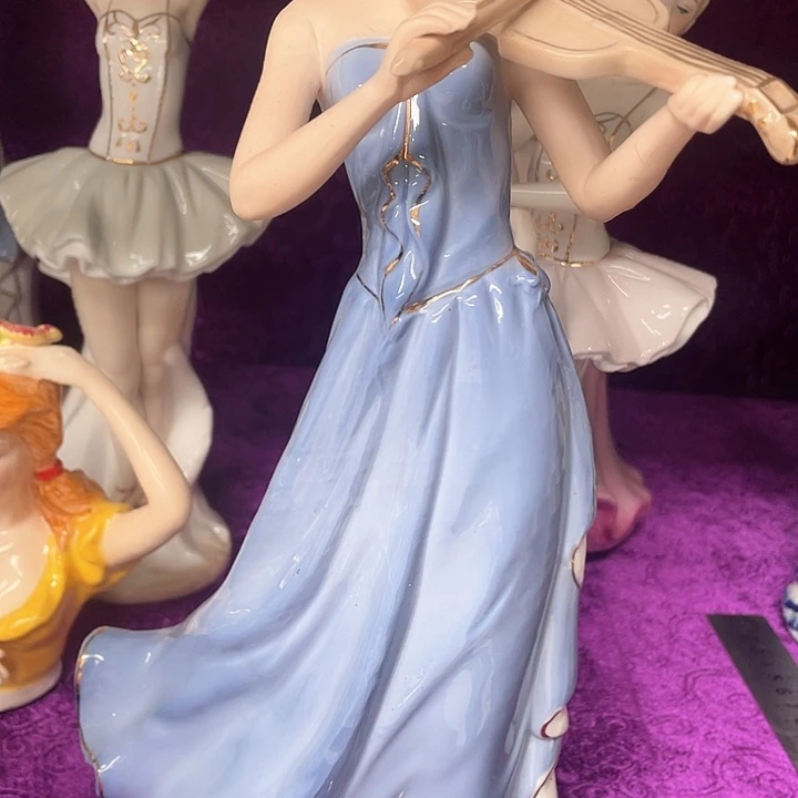 瓷片微瑕摆件创意摆件设计风格