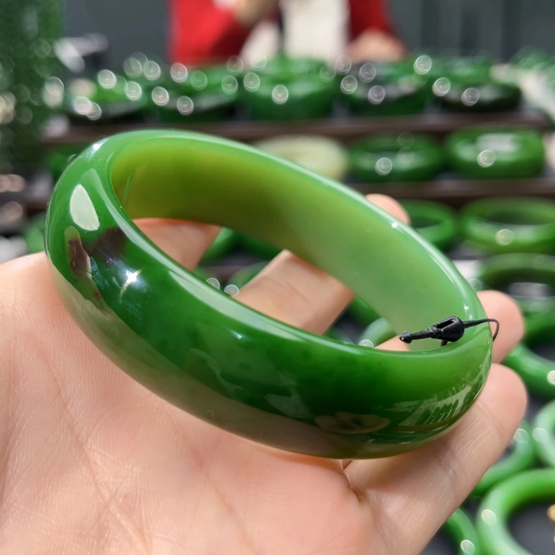 未镶嵌手镯和田玉（碧玉）