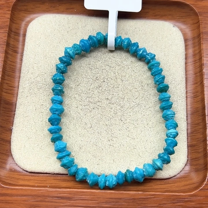 绿松石手链未镶嵌