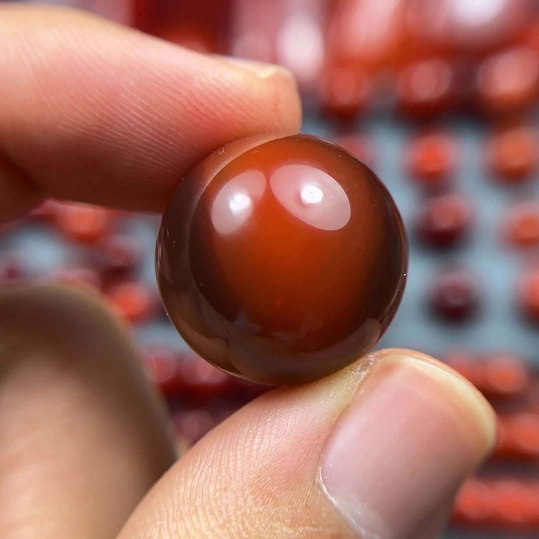 南红玛瑙未镶嵌珠宝奇石尺寸20.9