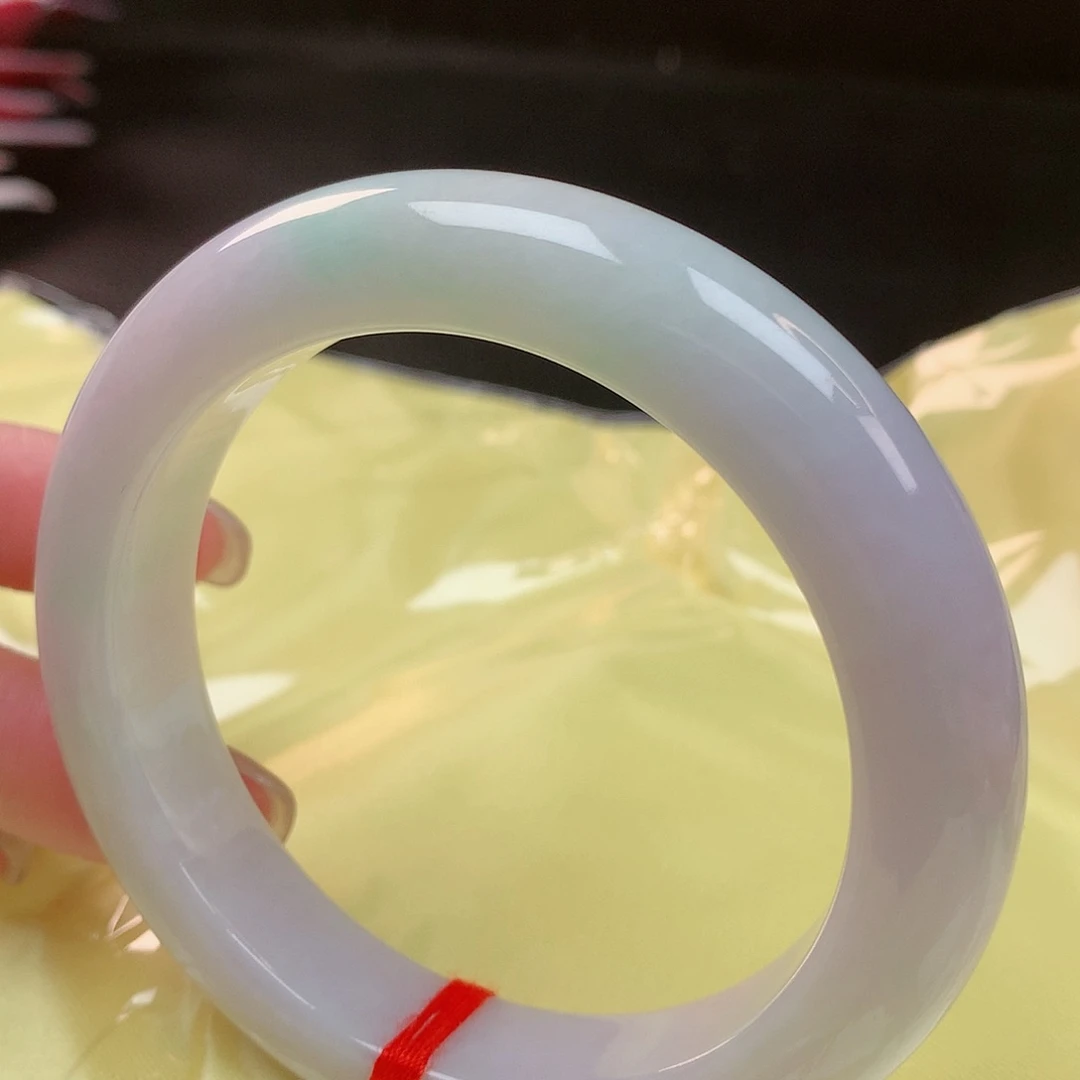 【闪购商品】未镶嵌手镯翡翠57+