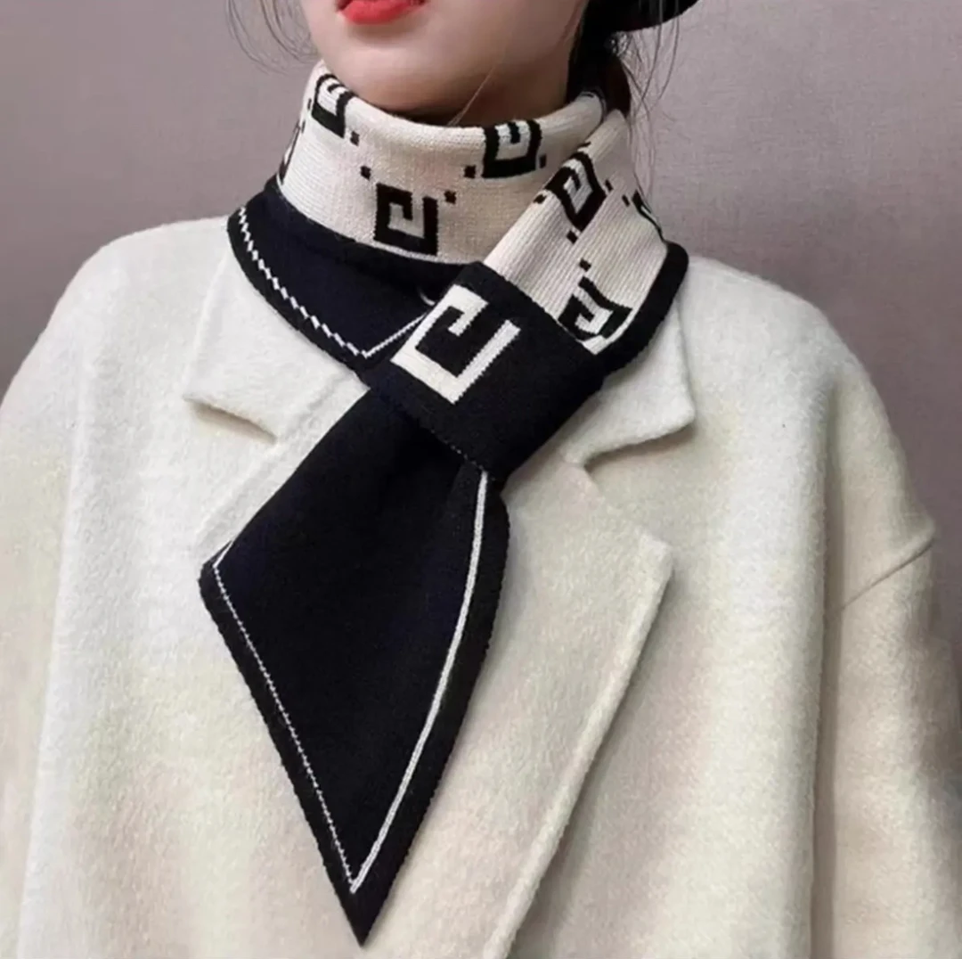 秋冬季时尚保暖气质百搭围巾双面可用方新款便帽子法帽