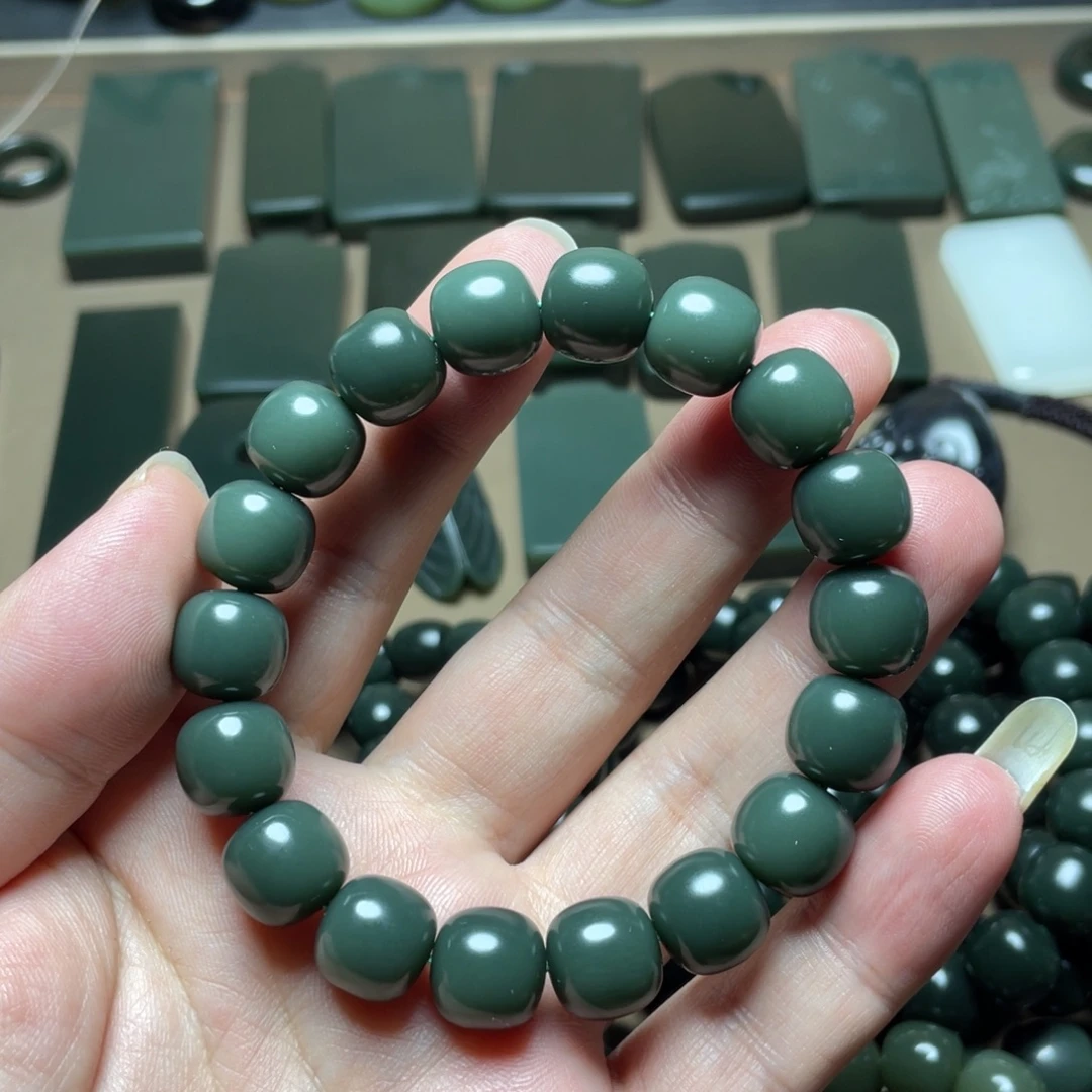 和田玉未镶嵌手链