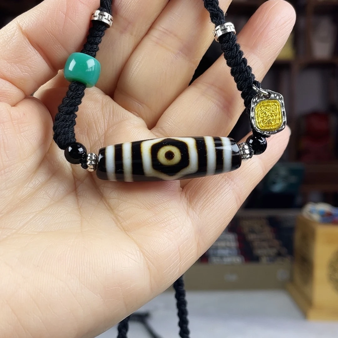 玛瑙/玉髓合金颈饰行运