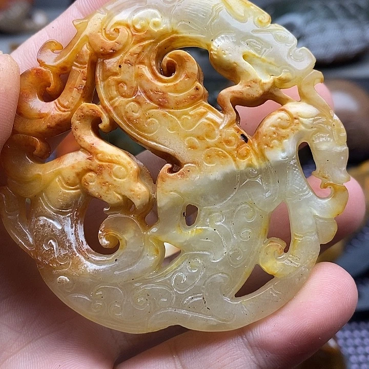 未镶嵌蛇纹石玉颈饰