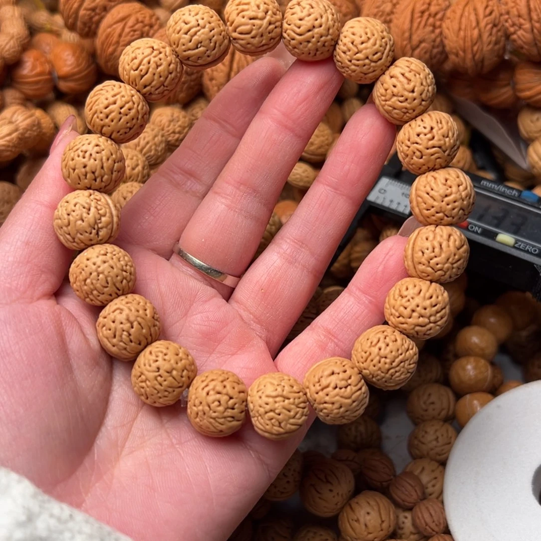 15尺寸金刚纹桃核