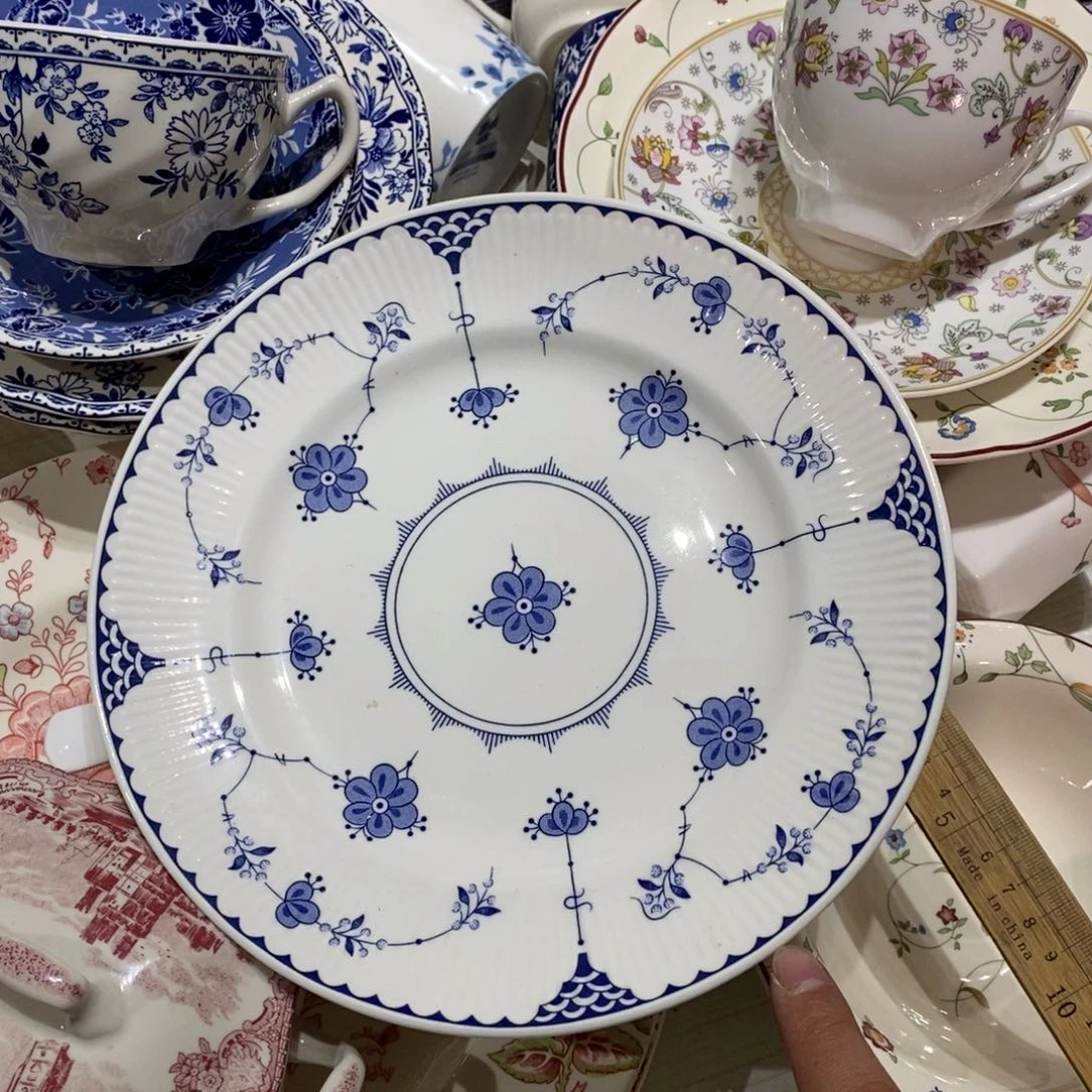 A***码瓷重瑕唐草八寸平盘