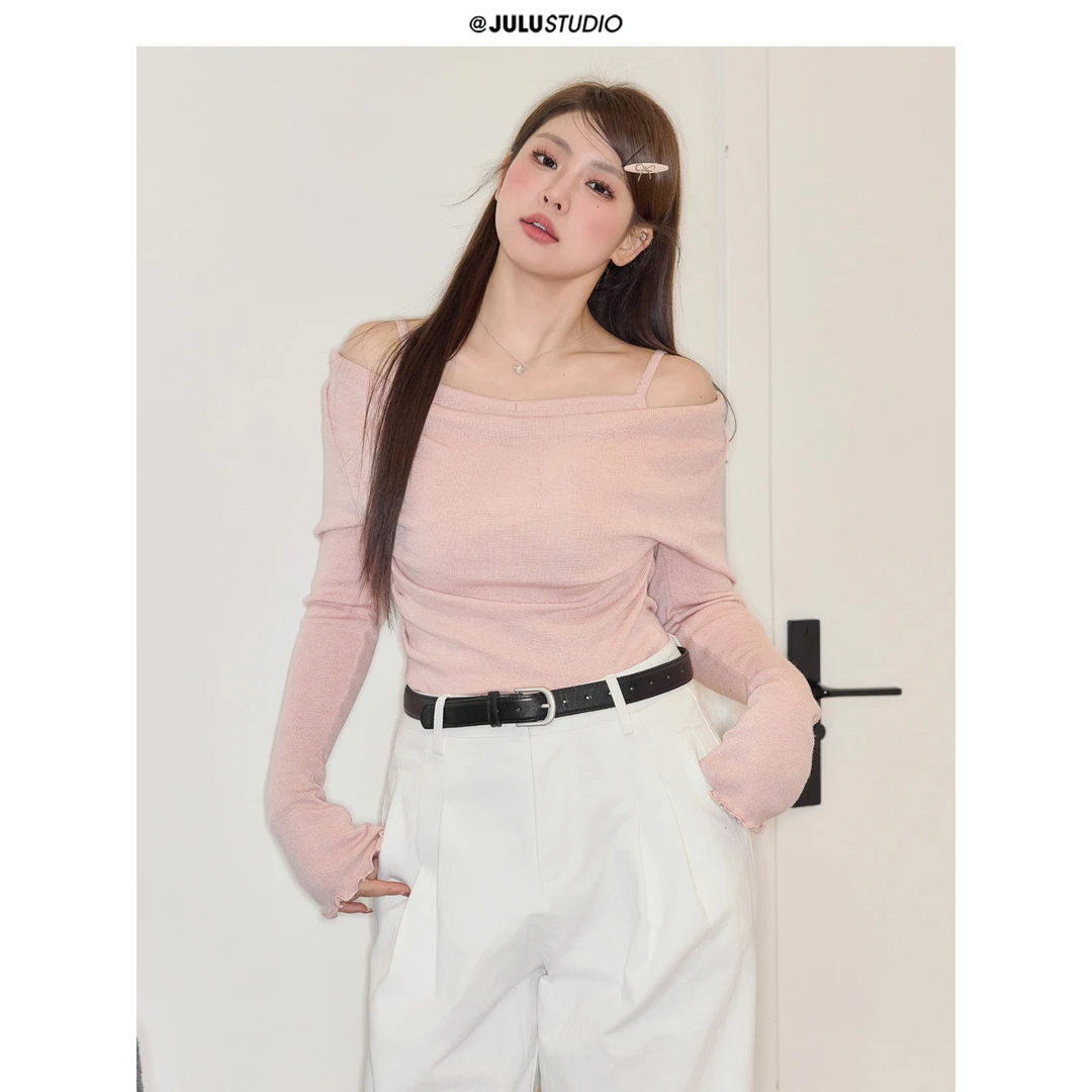 巨鹿工作室“桃夭百利甜甜圈”微胖mm温柔荡领一字肩针织大码上衣