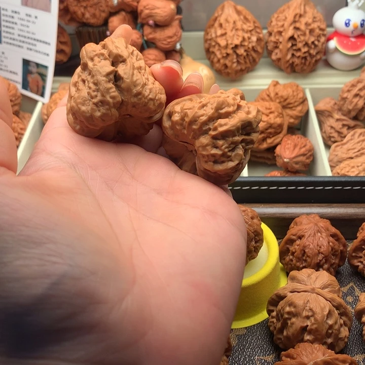 吊坠桃核41尺寸肌肉暴力蛙