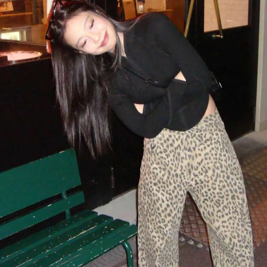 Jennie同款韩系百搭豹纹牛仔裤