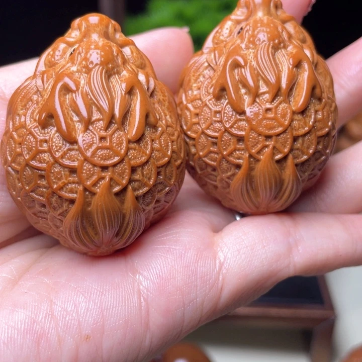 吊坠橄榄核金币龙龟手球3.5