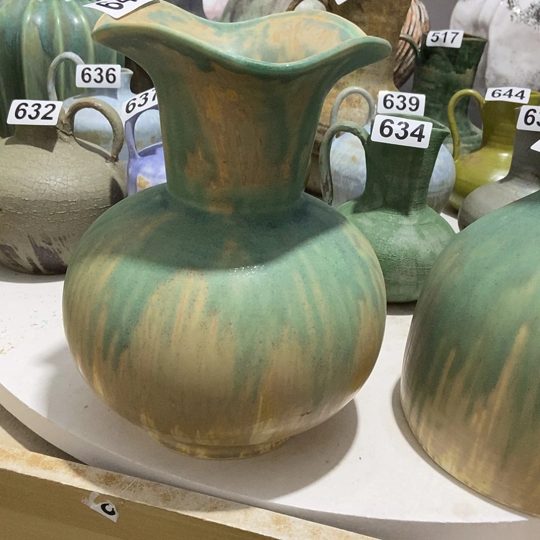 吉****」景德镇花瓶一物一拍微瑕