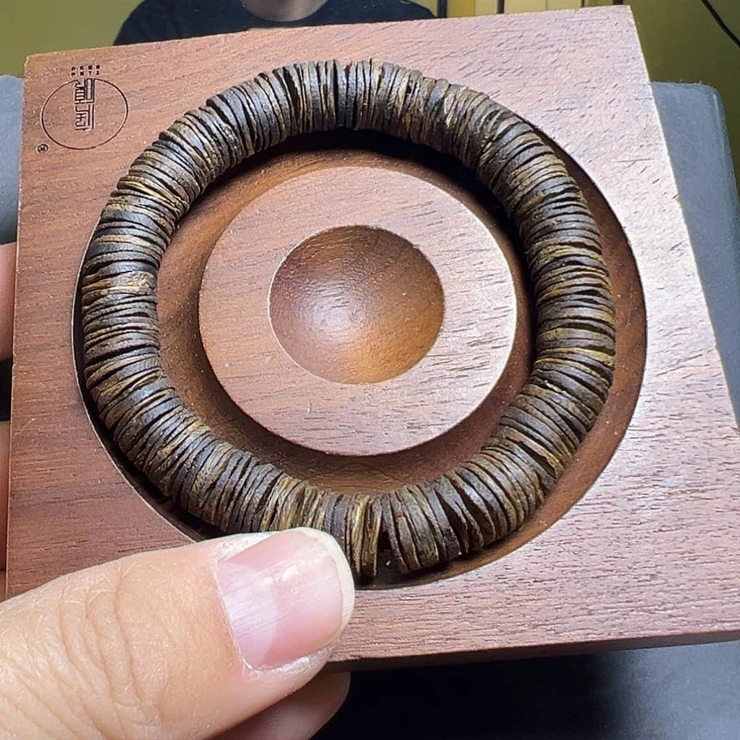 沉香手串不****主沉香