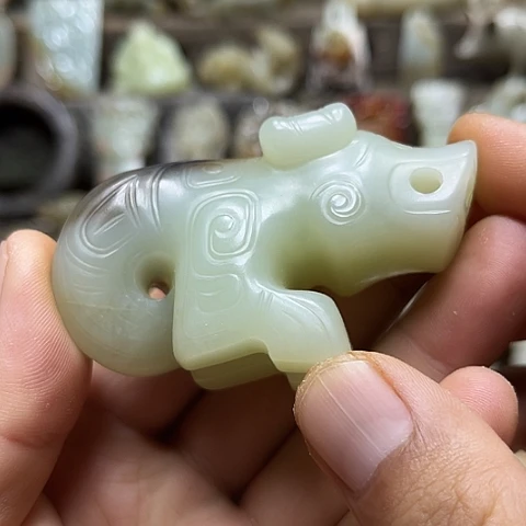 和田玉（糖玉）未镶嵌颈饰