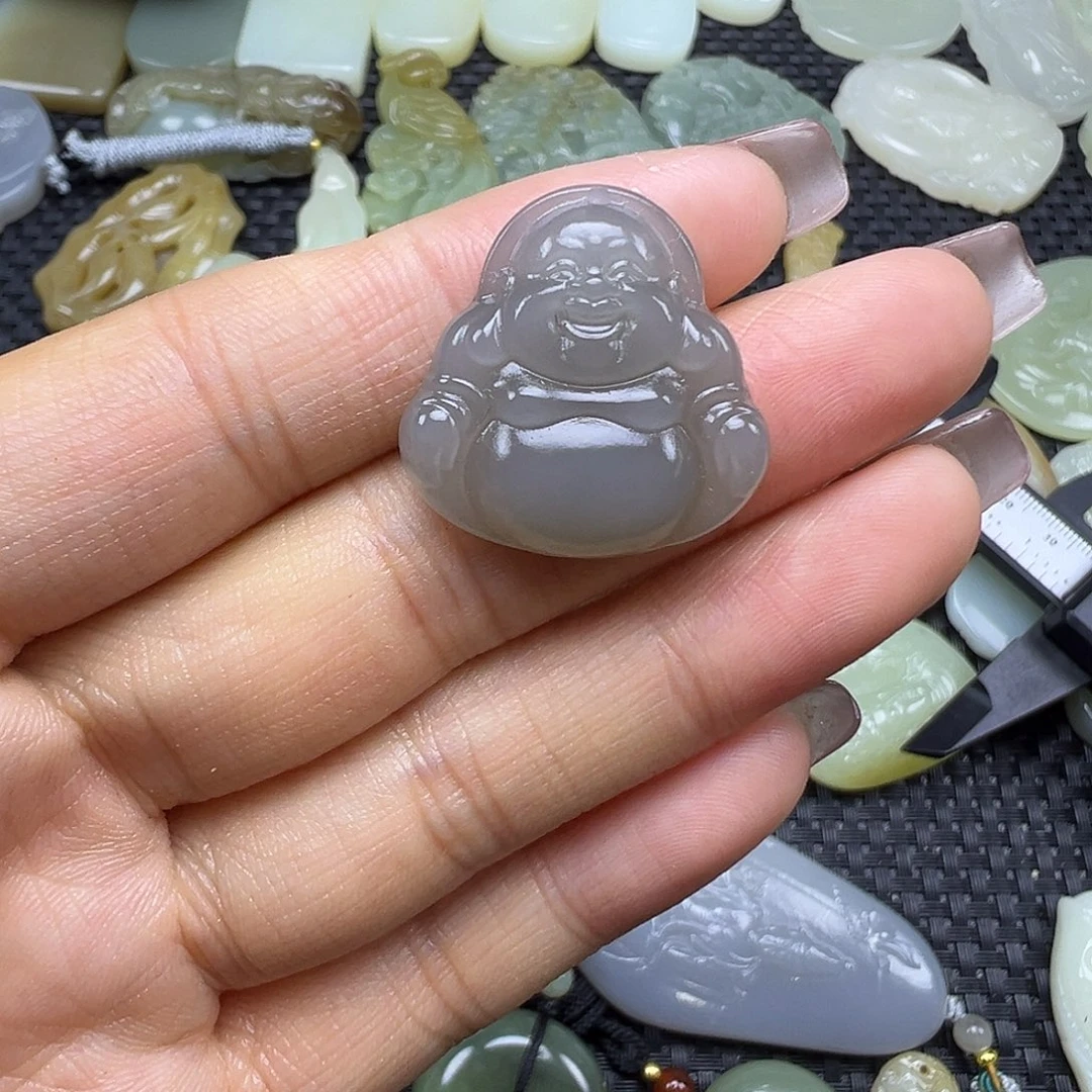 和田玉未镶嵌颈饰微瑕（买断价，不退不换）卡34.7