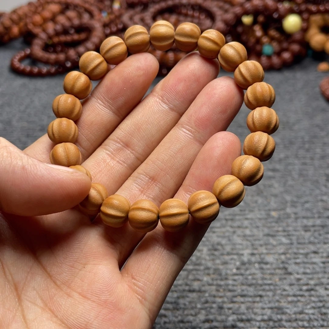 猴头核桃手串11左右磨砂橘纹鲨鱼背四花。体验款