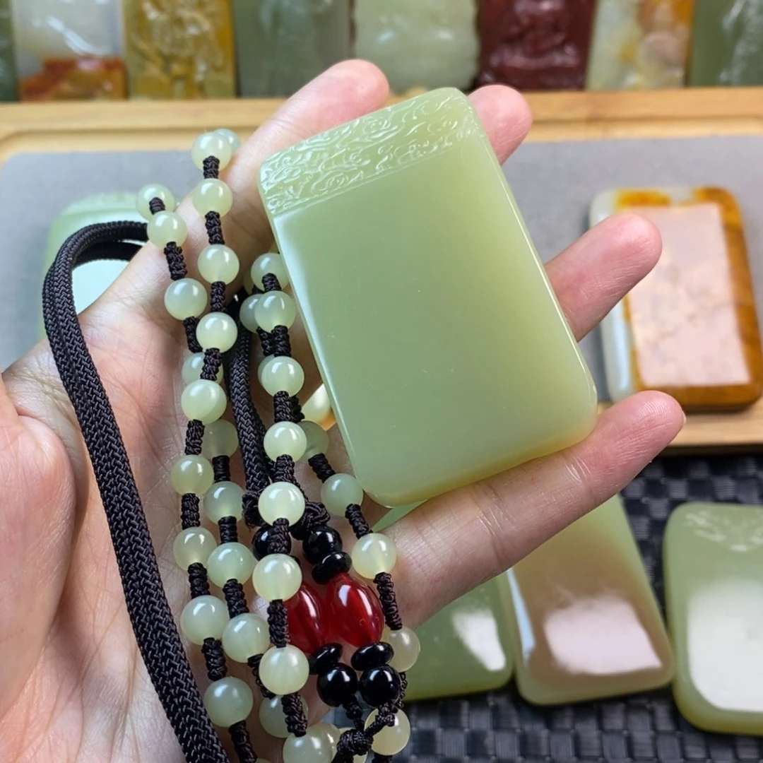 大*昆仑山料方解玉无事牌