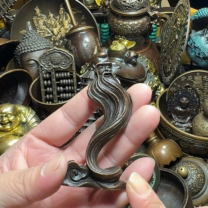 铜器摆件收收藏藏