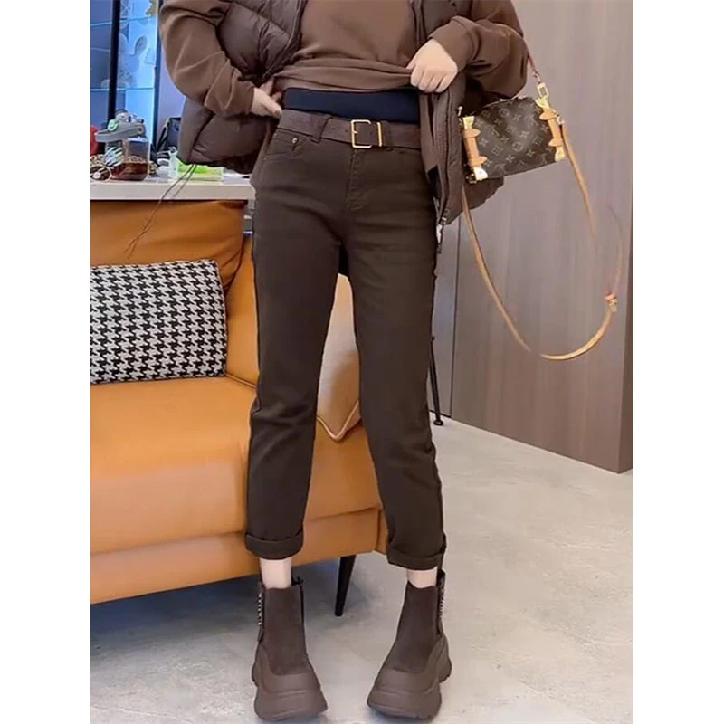 2026春季新款大码加绒咖啡色直筒牛仔裤女梨形穿搭弹力显瘦烟管裤