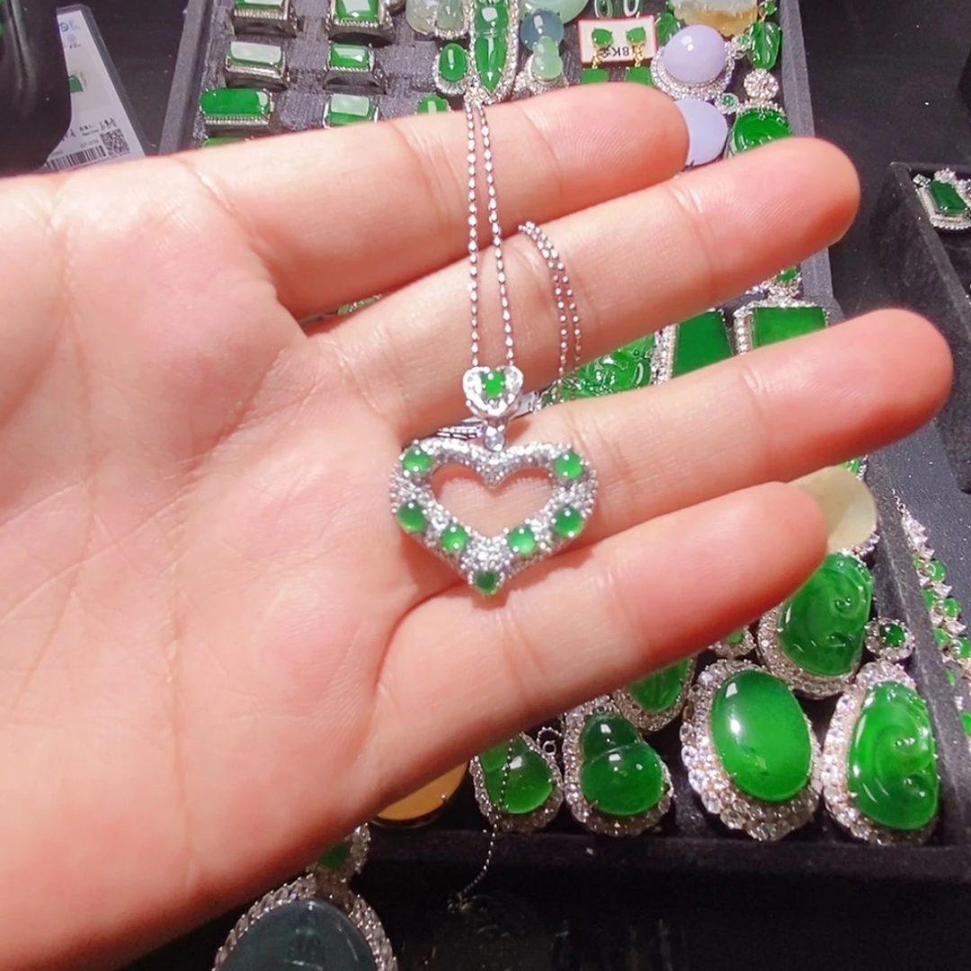 翡翠未镶嵌吊坠(赠链)A货翡翠10