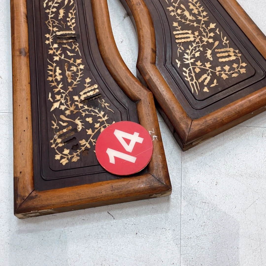 香榧木东****马那就君君君君