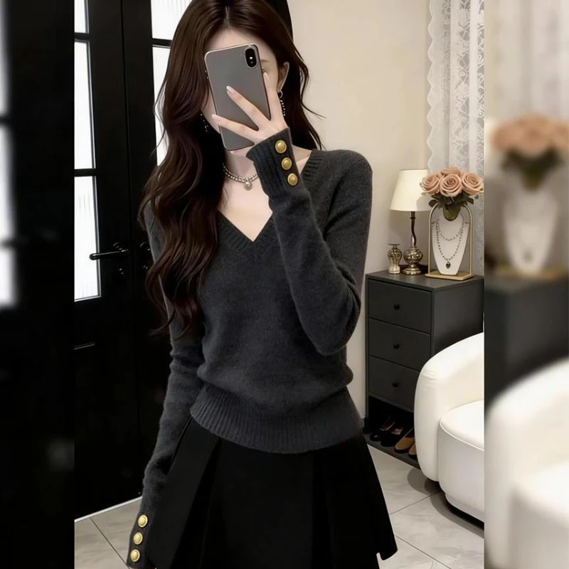 2025秋冬季新款慵懒风女时尚气质针织衫爆款穿搭休闲显瘦长袖毛衣