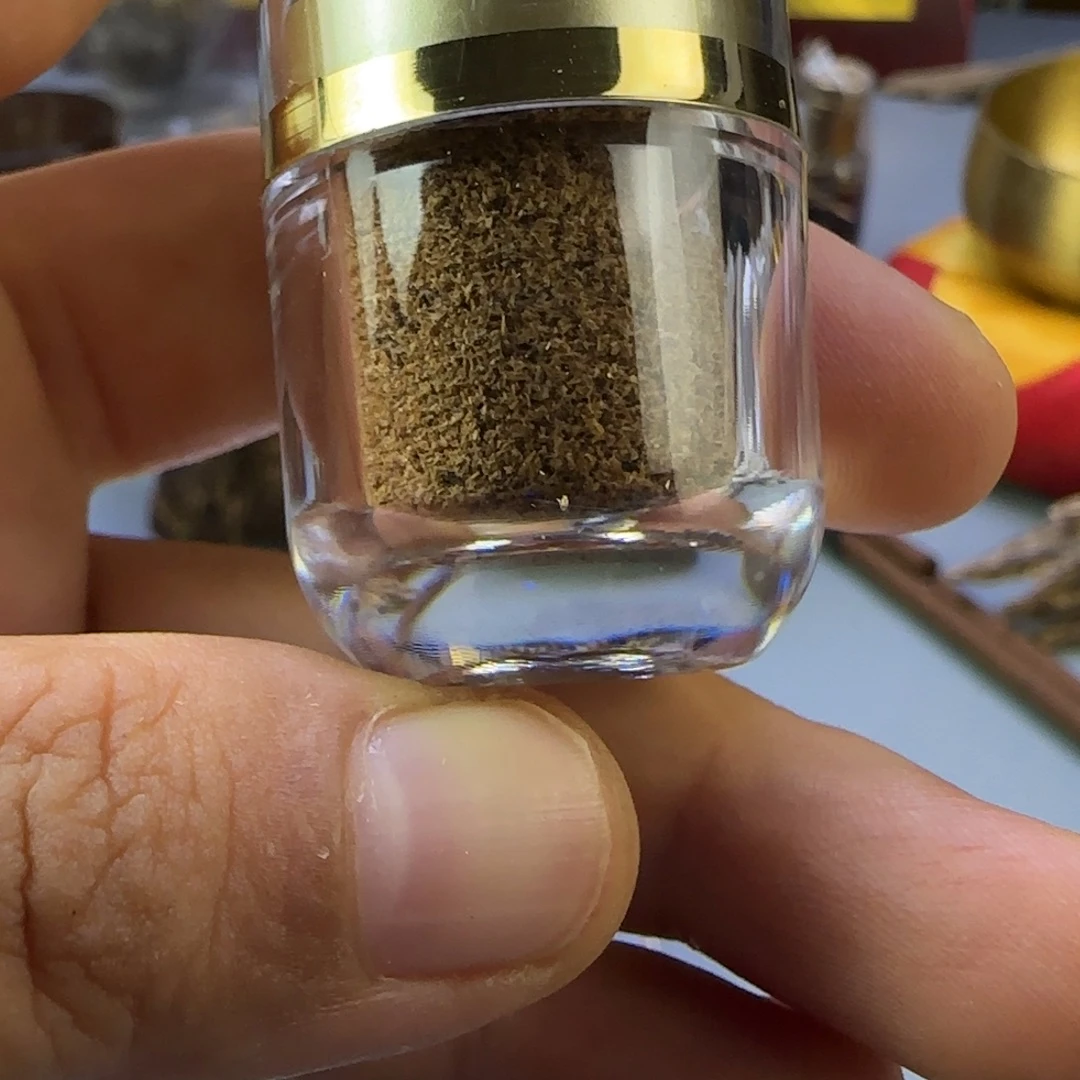 沉香碎屑沉香芽庄蚂蚁腿1克沉水粉