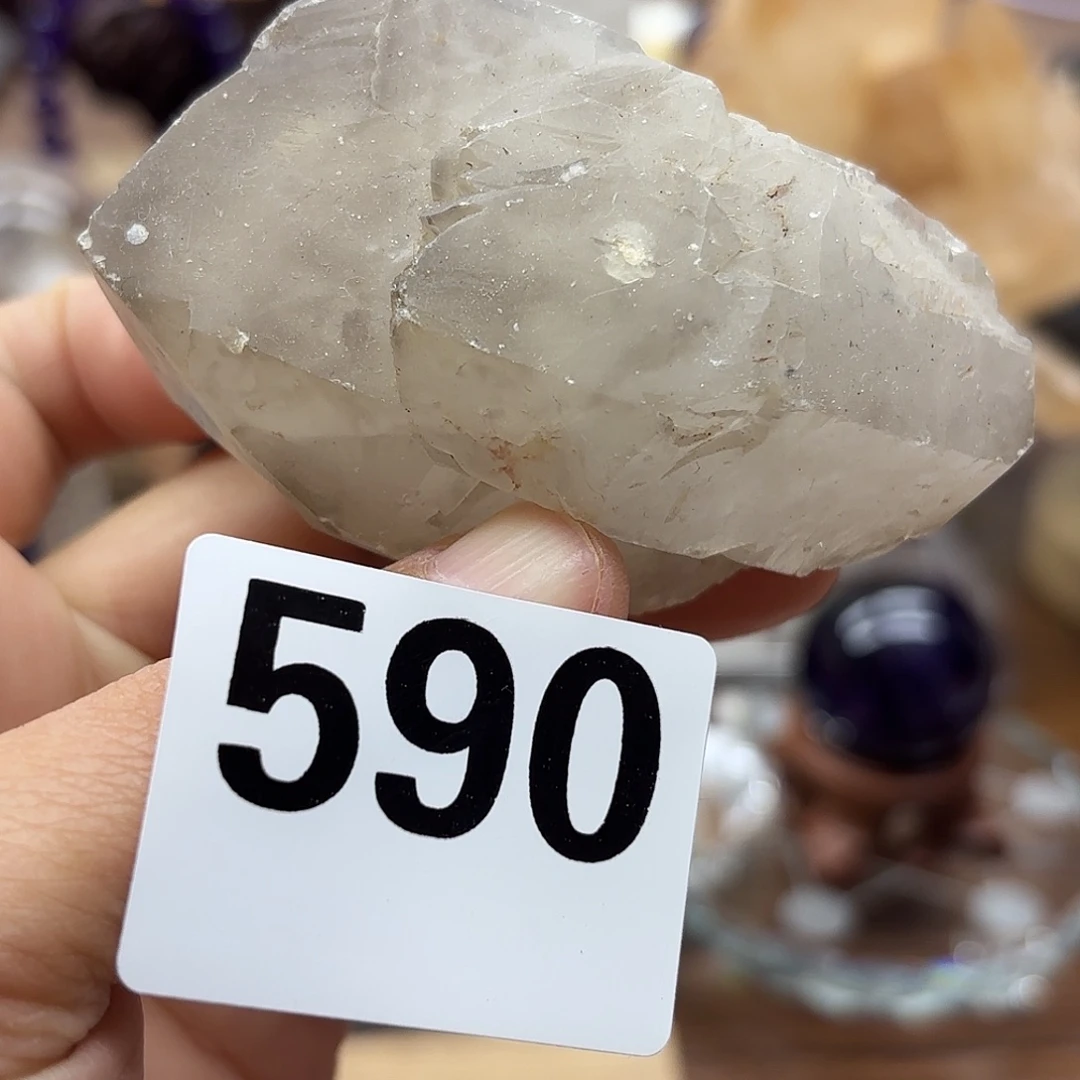 水晶未镶嵌大型摆件（非配饰）