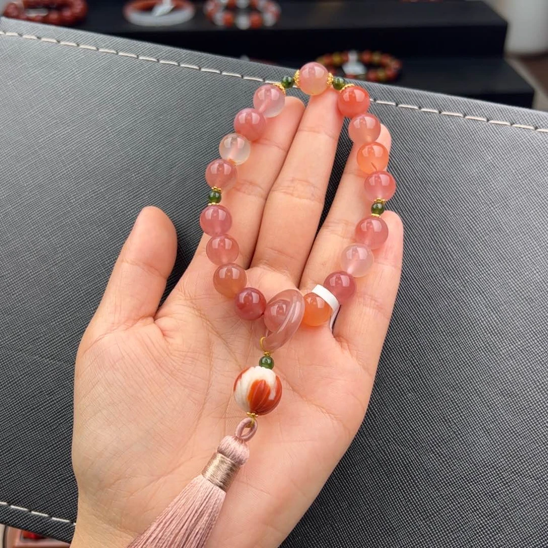 南红玛瑙（保山多宝手持10*）未镶嵌