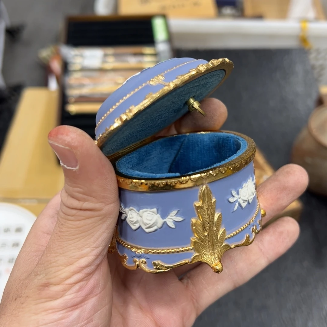 陶瓷日本工艺品摆件