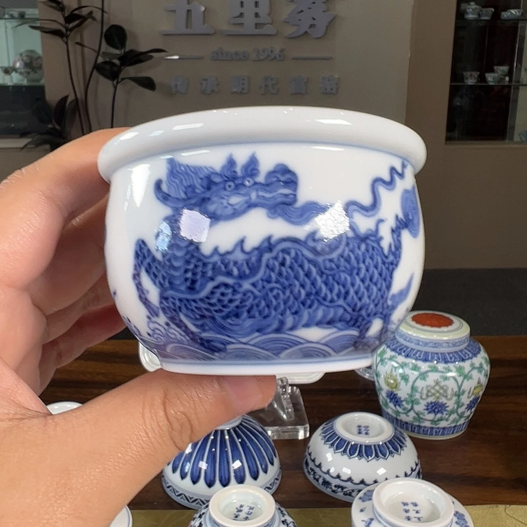 五里雾麒麟踏浪缸杯