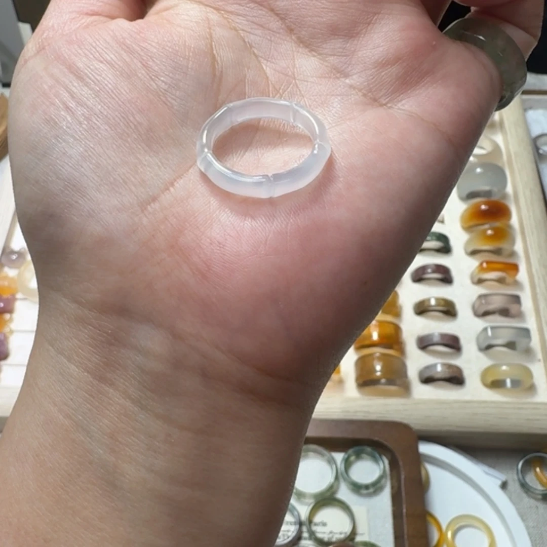 未镶嵌戒指玛瑙/玉髓796港18