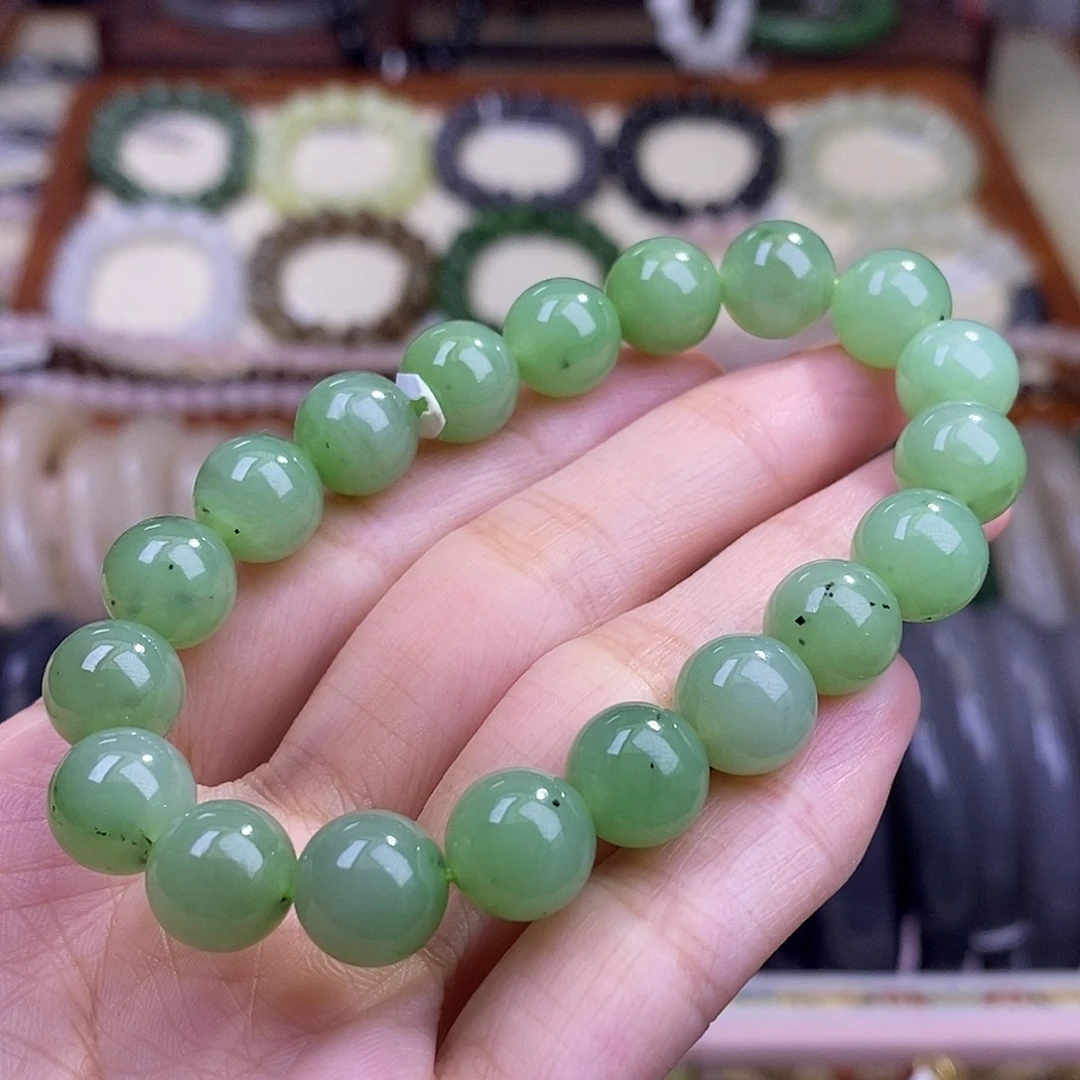 颈饰未镶嵌和田玉老矿料碧玉苹果绿手串10m