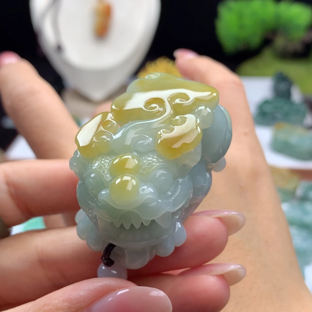 翡翠未镶嵌颈饰A28 黄金甲含珠翡翠貔貅