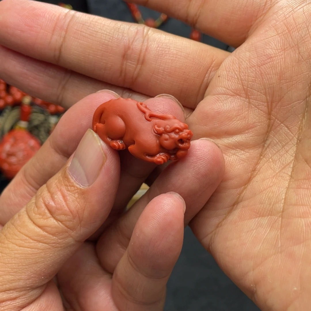 松***。南红玛瑙未镶嵌颈饰