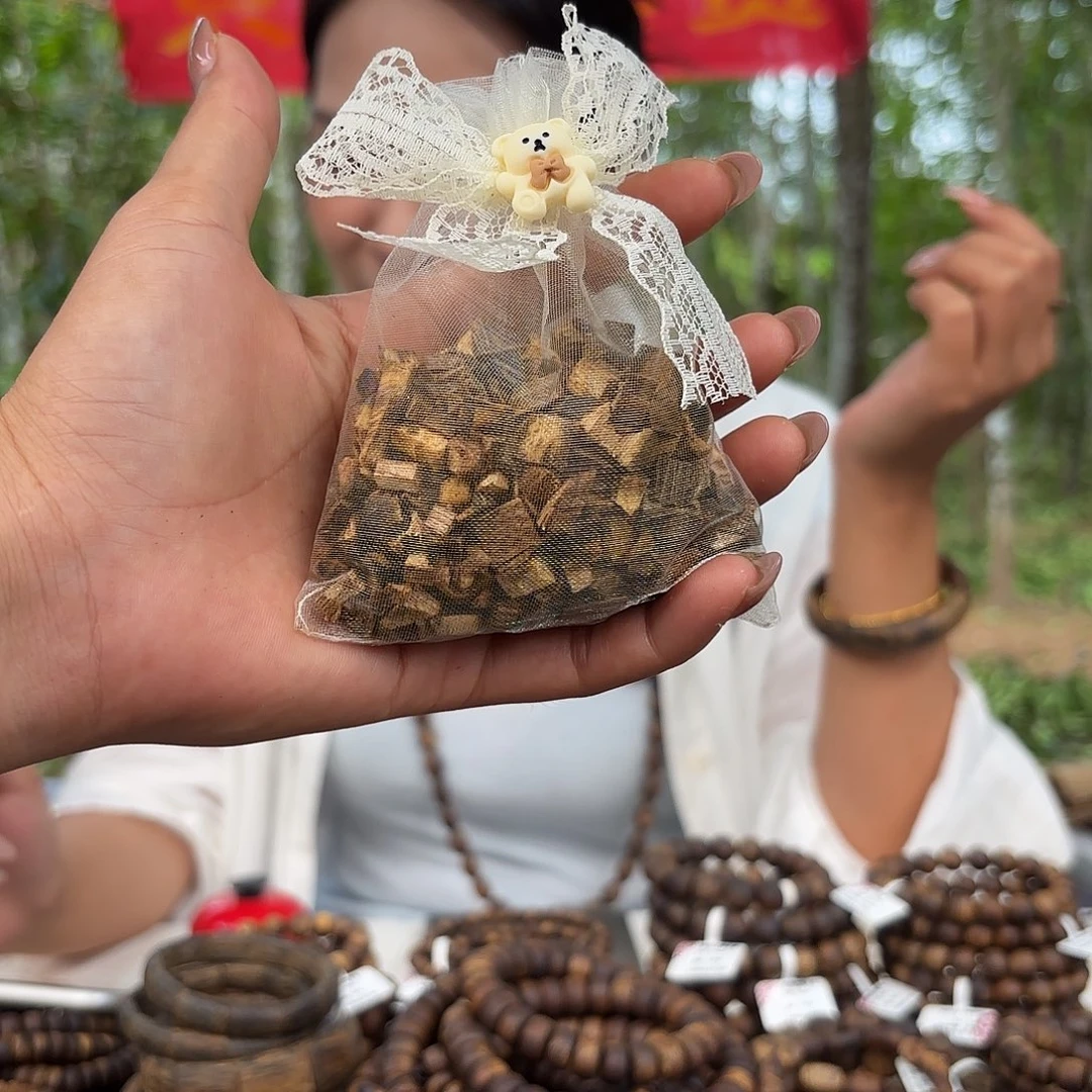 线香奇楠沉香碎料香包30克装