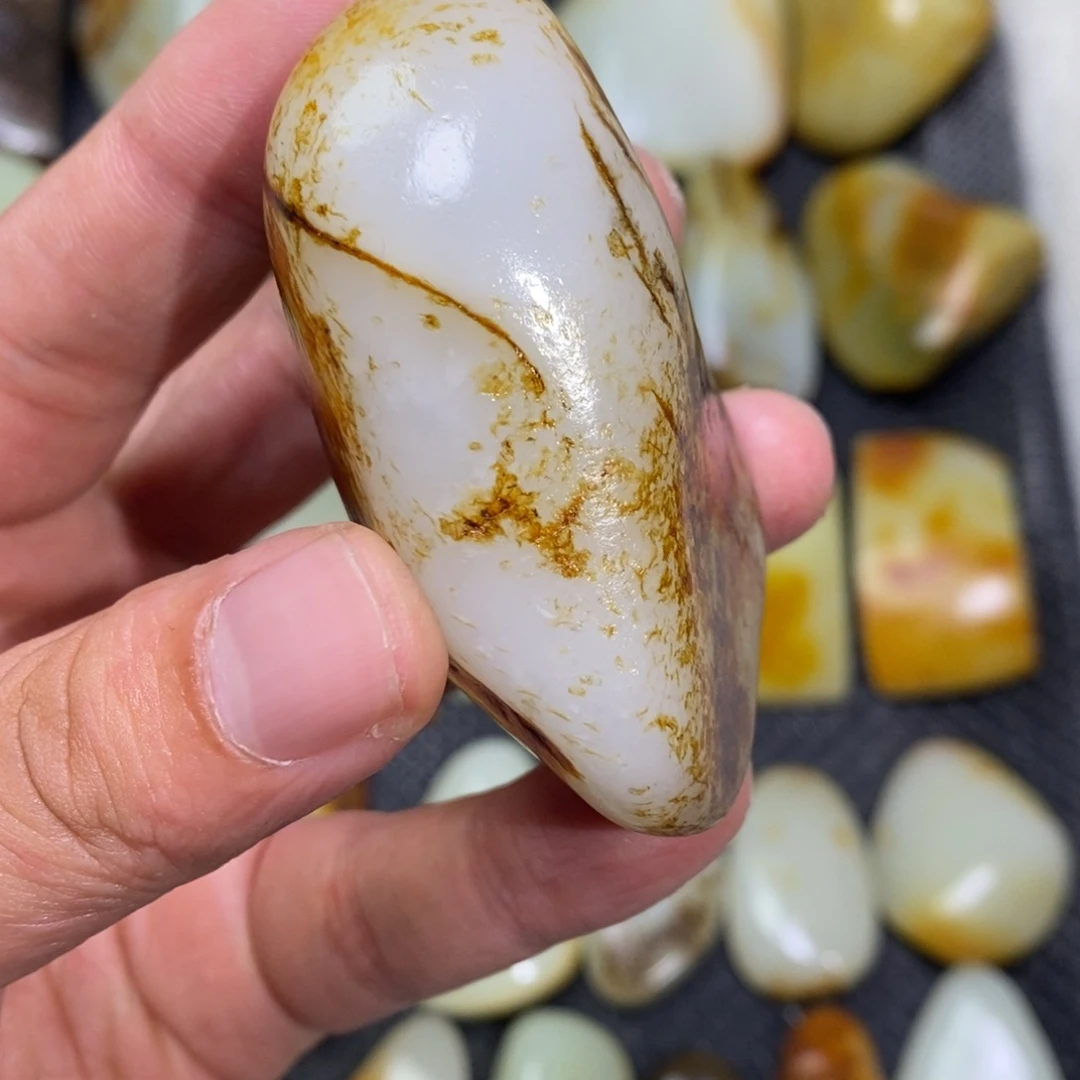 周***子定制和田玉未镶嵌和田玉