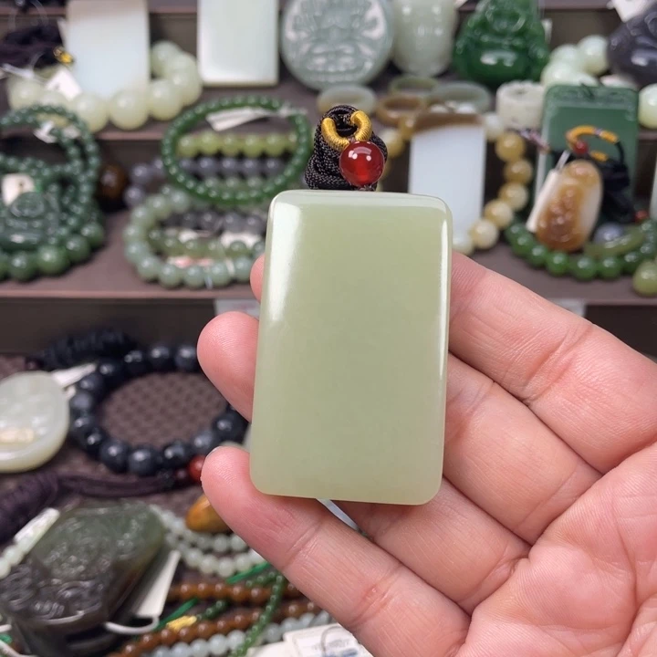 不***丶和田玉未镶嵌吊坠(不含链)