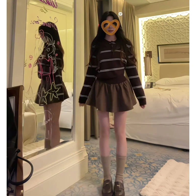 2025秋季新款女韩系穿搭翻领条纹长袖毛衣上衣气质高腰褶皱半身裙