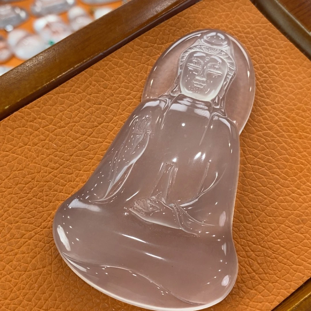 石英质玉吊坠(赠链)未镶嵌关**汉