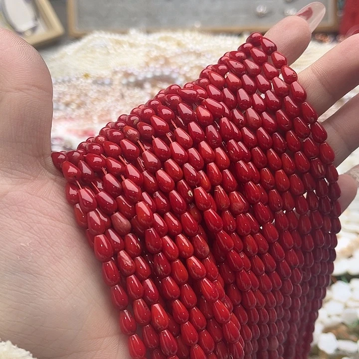 玛瑙/玉髓珠宝半成品未镶嵌一条5mm左右红精灵水滴珠