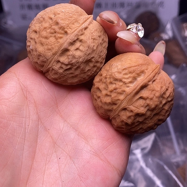 核桃云南野生铁核桃43号39mm