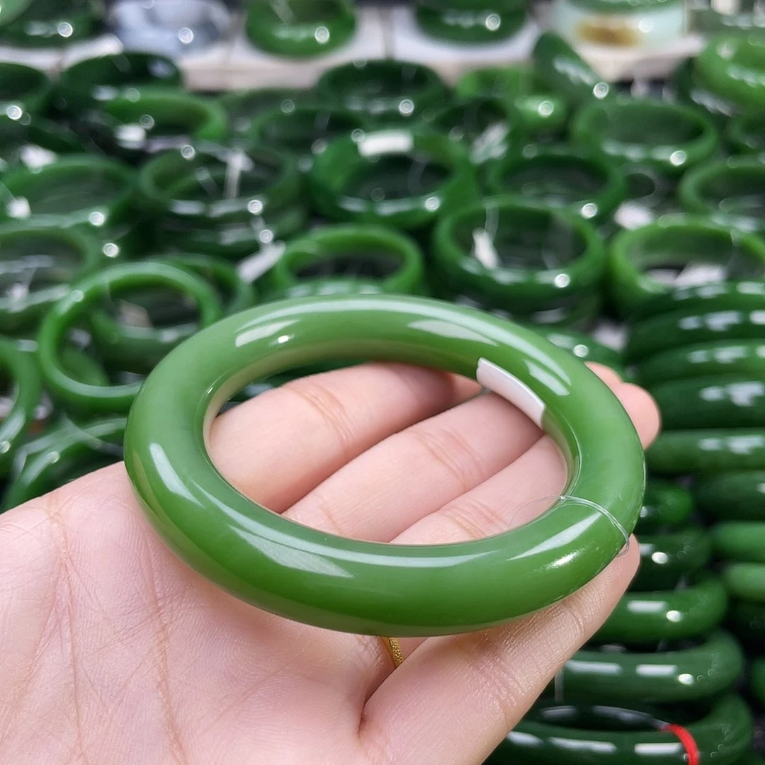 未镶嵌手镯和田玉（碧玉）