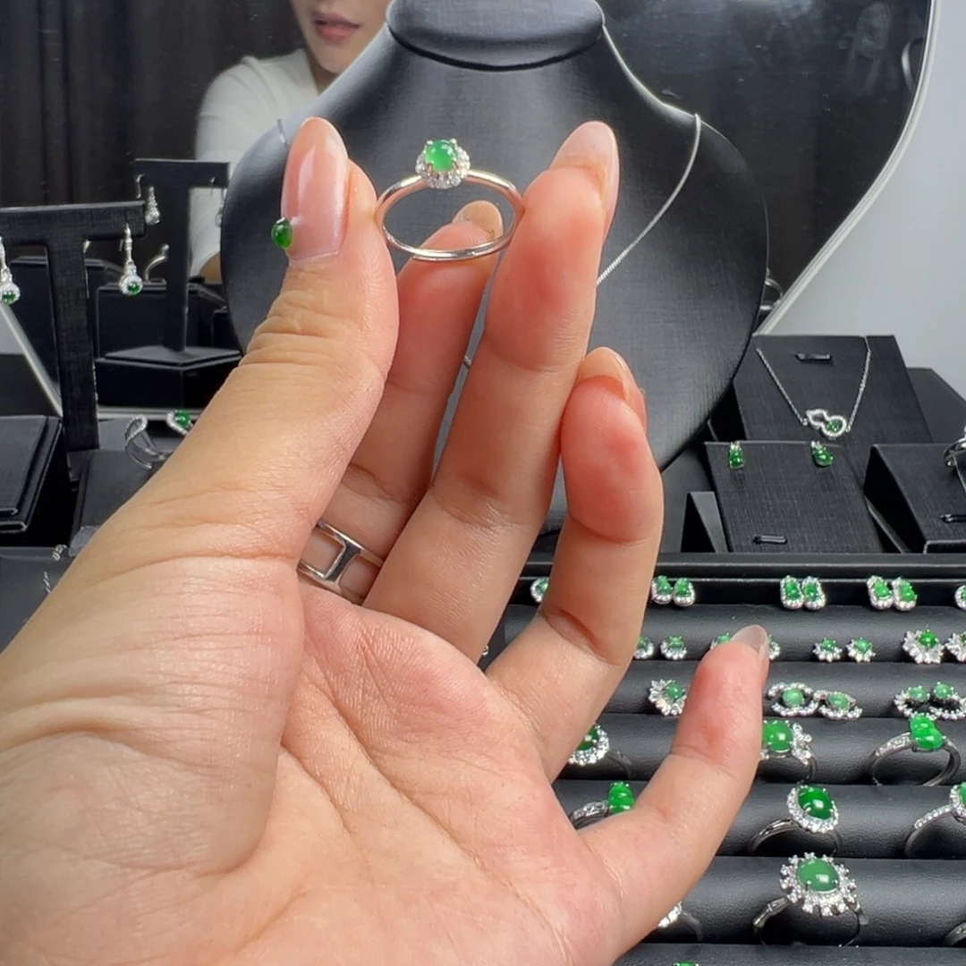 翡翠银S925镶嵌戒指yi