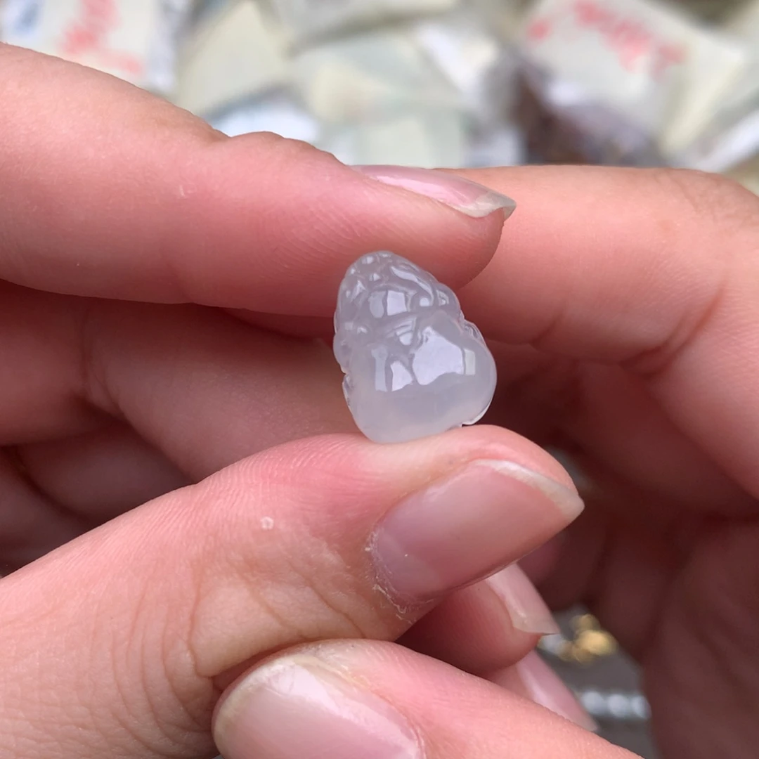 【闪购商品】翡翠挂件未镶嵌一