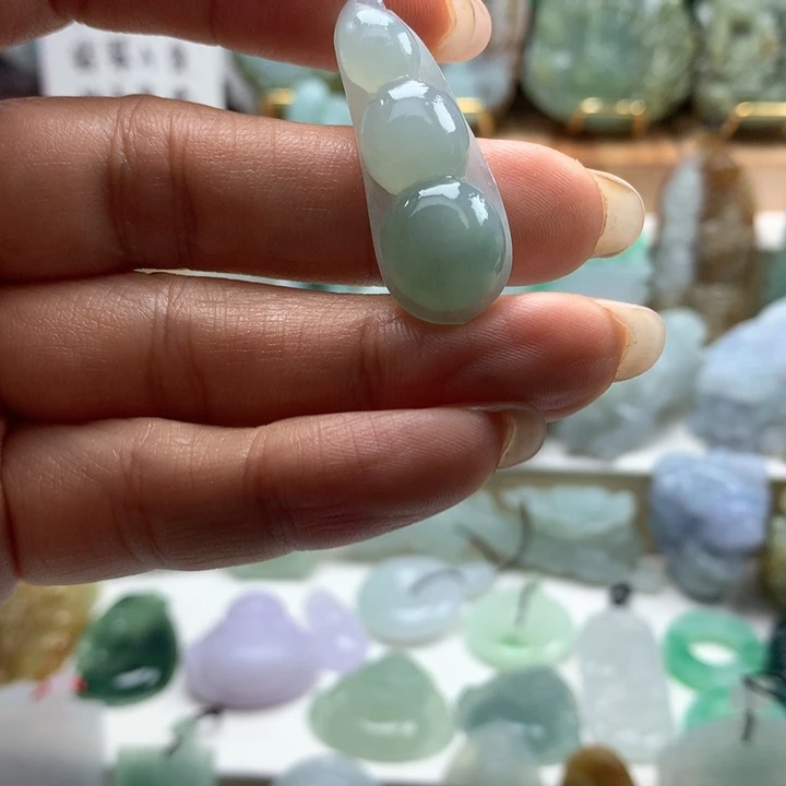 未镶嵌定制翡翠福豆