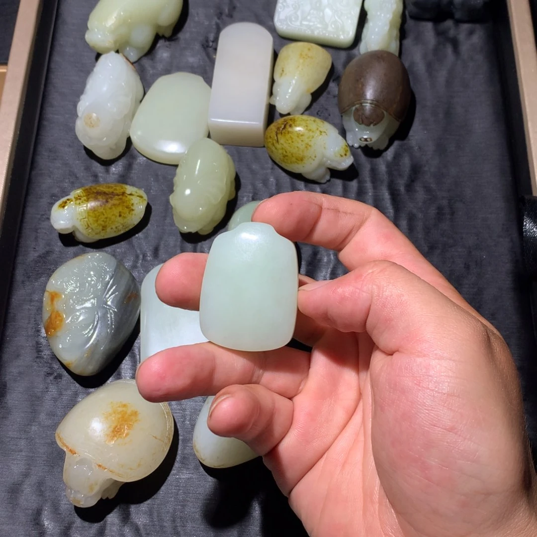 没***？和田玉（糖玉）未镶嵌挂件
